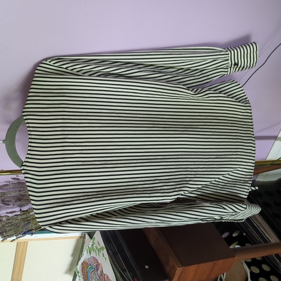 H&M women's wrap blouse - Picture 4 of 4